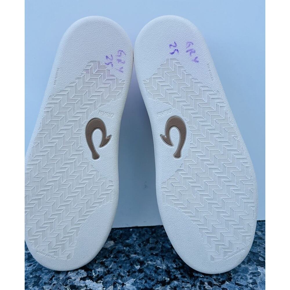 Olukai Punini White Orange Sneakers Mens Size 8 - Picture 11 of 14